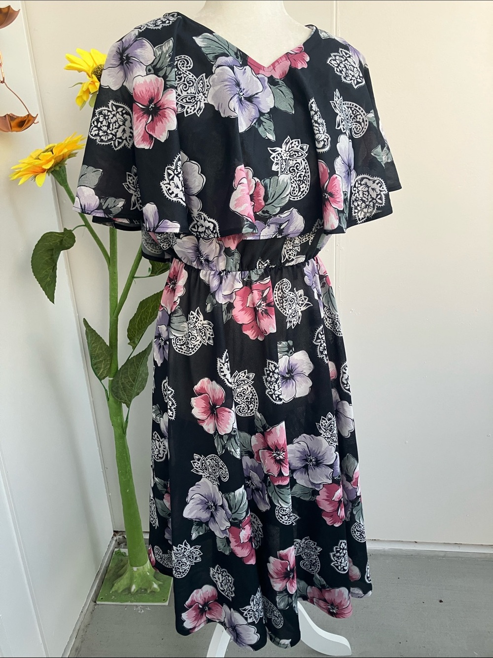 Vintage 70s 80s Black Whimsygoth Capelet Midi Dress w Pink & Purple Floral